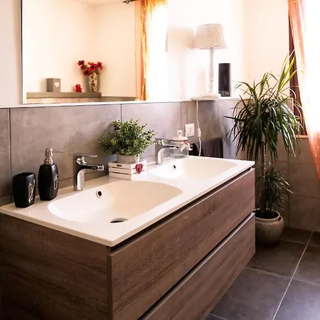 Bed and breakfast Laura Dolianova