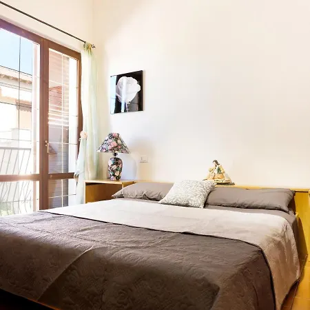 Laura Bed and breakfast 3*