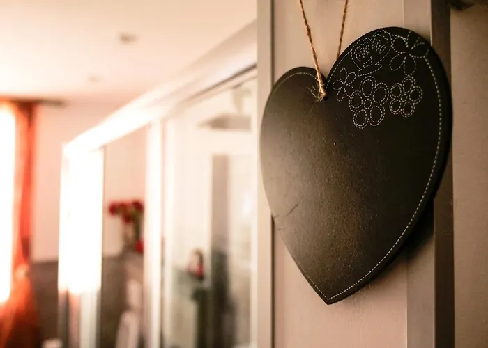 住宿加早餐酒店 Laura 3*