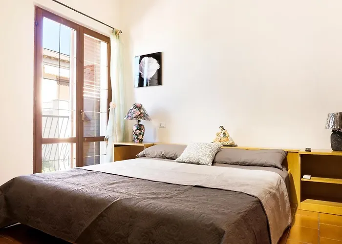 Laura فندق مبيت وإفطار 3*