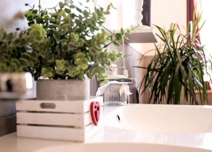 Laura فندق مبيت وإفطار