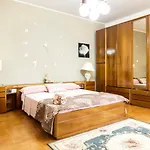 Laura 住宿加早餐酒店